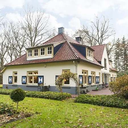 Holiday home Koetshuis De Baakse Kamp